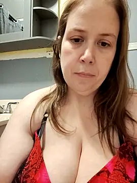 Snapshot of 023thickandjuicy07 chatting on 30, 4, 2026 023thickandjuicy07 online show from 30, 4, 2026