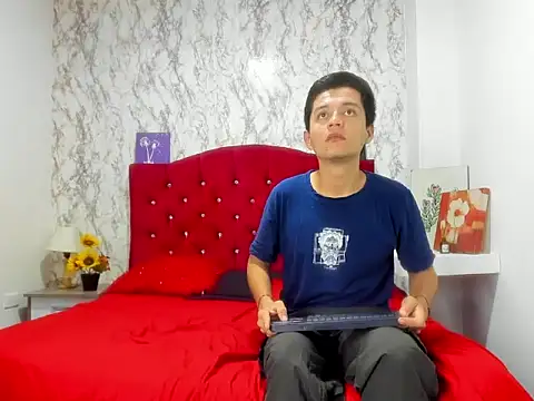 Alejandra and James  online show from 10, 4, 2026
