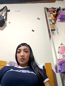 Snapshot of yvonne_1998 chatting on 30, 3, 2026 yvonne 1998 online show from 30, 3, 2026