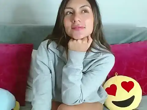 Violet Donell online show from 29, 4, 2026