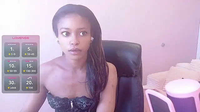 Amber Fae online show from 29, 4, 2026
