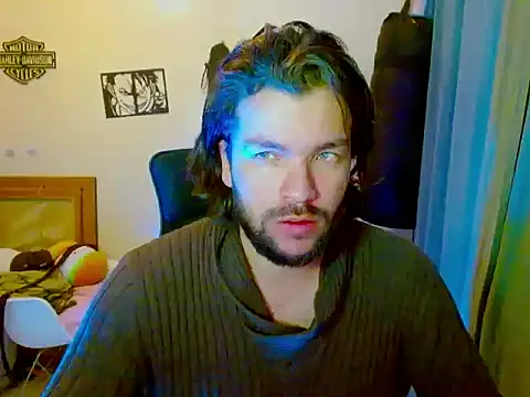 Snapshot of matt_smith chatting on 5, 5, 2026 matt smith online show from 5, 5, 2026