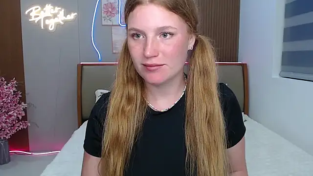 Snapshot of Carammelstorm chatting on 8, 4, 2026 Carammelstorm online show from 8, 4, 2026