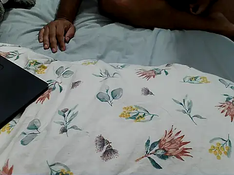 Snapshot of dcdude chatting on 26, 2, 2025 dcdude online show from 26, 2, 2025