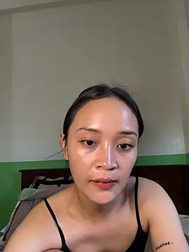 xlamina  online show from 4, 7, 2026