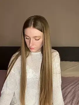 AliceVilliers online show from 27, 3, 2026