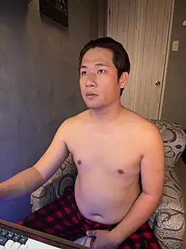 Snapshot of Titanryu chatting on 16, 4, 2026 Titanryu online show from 16, 4, 2026