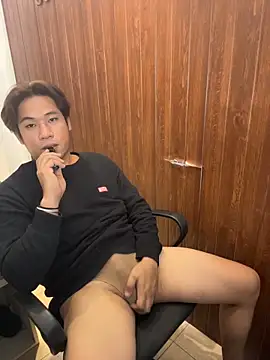 Snapshot of Titanryu chatting on 13, 5, 2026 Titanryu online show from 13, 5, 2026