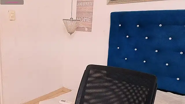 Morgansmithx online show from 14, 4, 2026