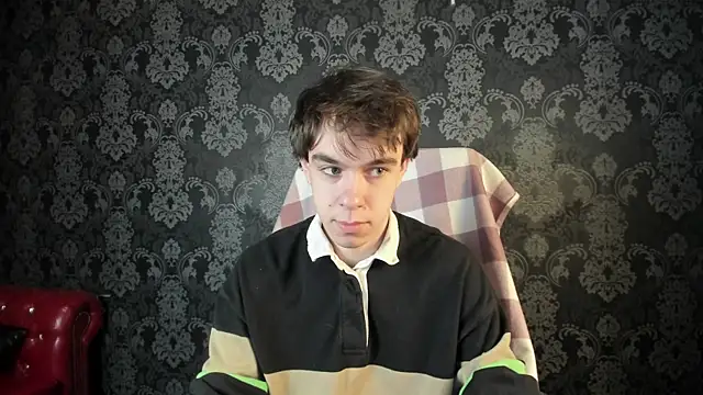 Snapshot of DaveBevy chatting on 4, 5, 2026 DaveBevy online show from 4, 5, 2026