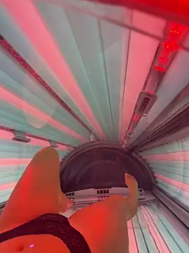 Snapshot of LolaSkyee chatting on 8, 4, 2026 LolaSkyee online show from 8, 4, 2026