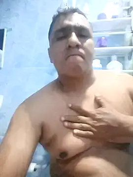 Snapshot of luis20212 chatting on 20, 4, 2026 luis20212 online show from 20, 4, 2026