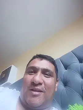 Snapshot of luis20212 chatting on 31, 5, 2026 luis20212 online show from 31, 5, 2026