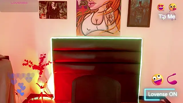 Snapshot of samantha__paez chatting on 28, 5, 2026 samantha paez online show from 28, 5, 2026
