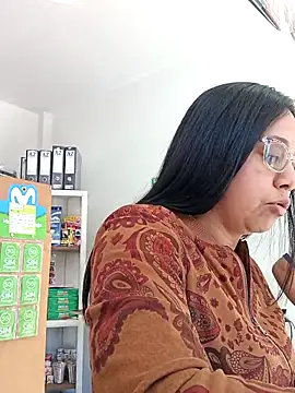 Snapshot of Violeta--7 chatting on 11, 4, 2026 Violeta--7 online show from 11, 4, 2026