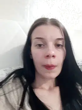 ShellBixAngeLL online show from 6, 4, 2026