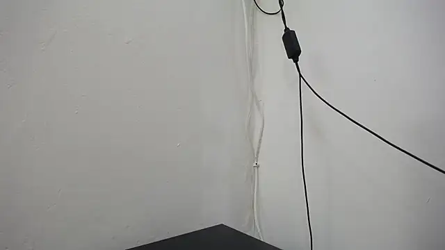 Snapshot of romina_white18 chatting on 27, 4, 2026 romina white18 online show from 27, 4, 2026