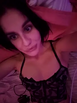 LolaLee18 online show from 27, 3, 2026