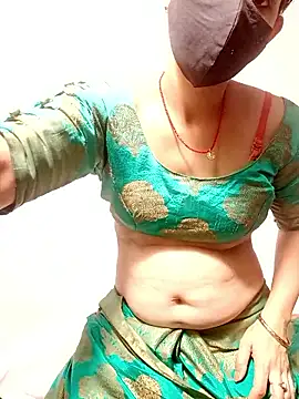 Snapshot of Sexyy_Bhabhi_143 chatting on 10, 5, 2026 Sexyy Bhabhi 143 online show from 10, 5, 2026