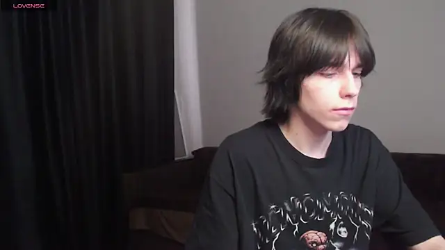 Snapshot of mason_silver chatting on 15, 4, 2026 mason silver online show from 15, 4, 2026