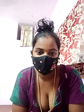 Snapshot of tamilratchasii chatting on 24, 4, 2026 tamilratchasii online show from 24, 4, 2026