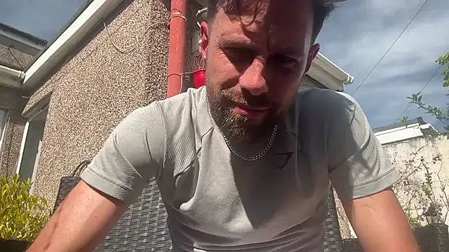 DaveRoyale online show from 7, 4, 2026