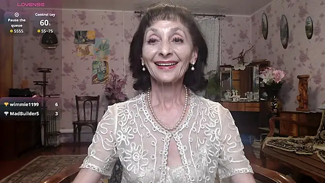 Snapshot of Shooting-Star- chatting on 27, 5, 2026 Shooting-Star- online show from 27, 5, 2026