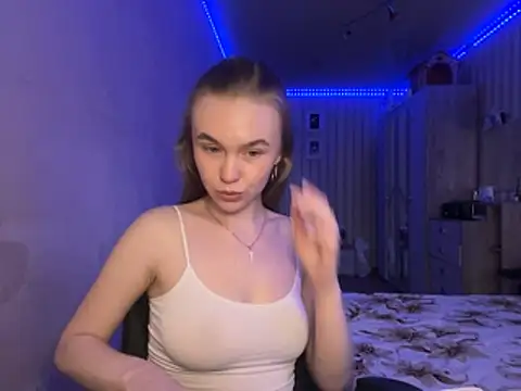 Snapshot of melissashineeee chatting on 16, 4, 2026 melissashineeee online show from 16, 4, 2026