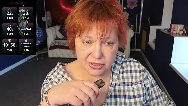 Kira Kingslee online show from 18, 4, 2026