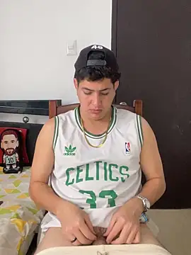 Snapshot of Johannes_mills chatting on 2, 5, 2026 Johannes mills online show from 2, 5, 2026