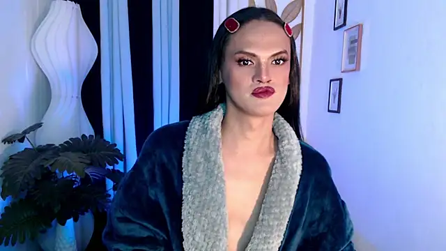 Snapshot of Bella_CiaoX chatting on 25, 5, 2026 Bella CiaoX online show from 25, 5, 2026