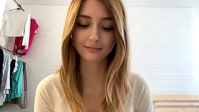 Snapshot of CassiPlacido chatting on 12, 5, 2026 CassiPlacido online show from 12, 5, 2026