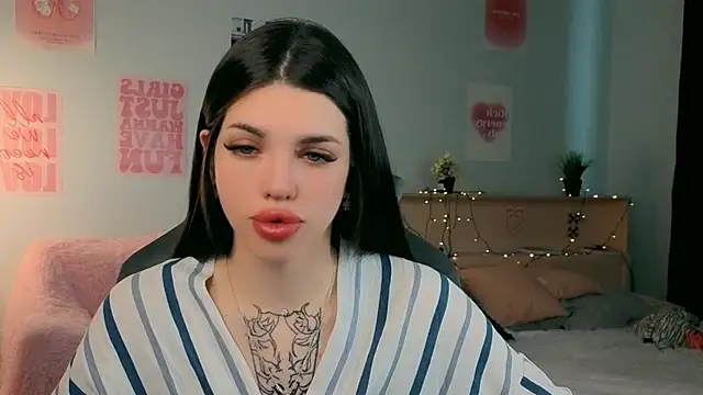 molly rettyy online show from 8, 5, 2026