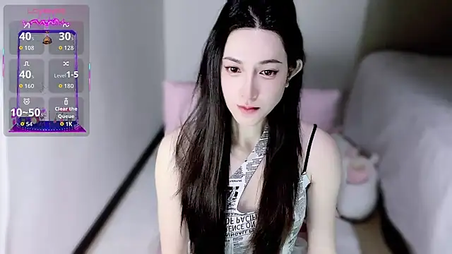 Snapshot of LILI7-LI chatting on 5, 6, 2026 LILI7-LI online show from 5, 6, 2026