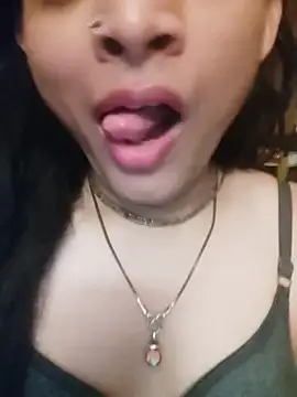 Snapshot of SweetTsAngel chatting on 23, 4, 2026 SweetTsAngel online show from 23, 4, 2026
