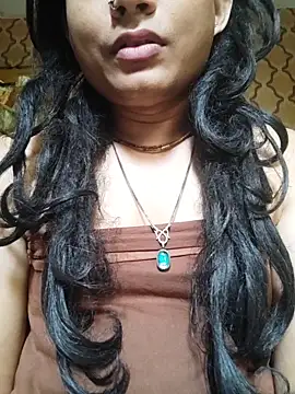Snapshot of SweetTsAngel chatting on 9, 5, 2026 SweetTsAngel online show from 9, 5, 2026