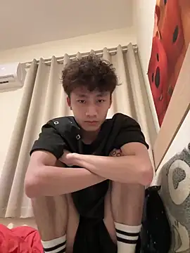 Snapshot of sexyboy-3525 chatting on 8, 4, 2026 sexyboy-3525 online show from 8, 4, 2026