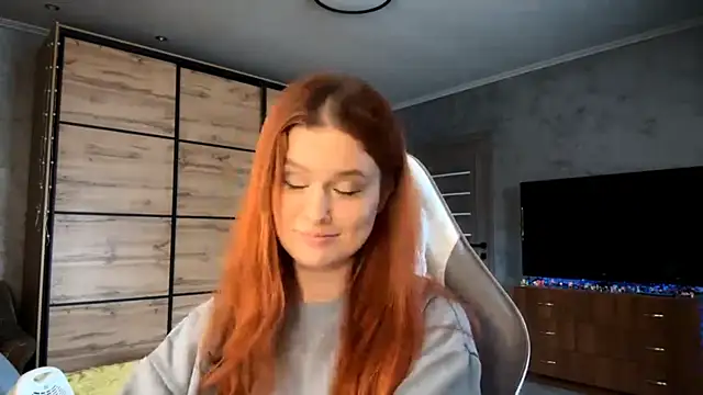 FoxyEmma online show from 16, 4, 2026