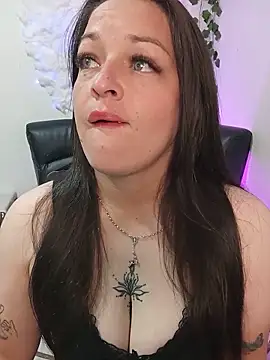 Snapshot of Isa_bluee chatting on 30, 6, 2026 Isa bluee online show from 30, 6, 2026