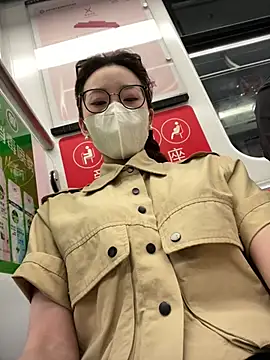 meimeibuguai online show from 4, 7, 2026