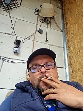 Snapshot of Cristo1982 chatting on 1, 4, 2026 Cristo1982 online show from 1, 4, 2026