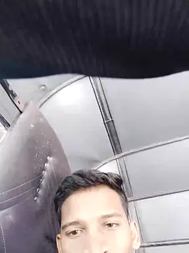 RealBigDickBoy online show from 13, 4, 2026