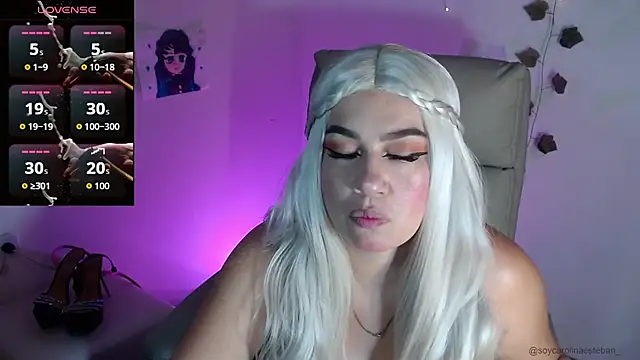 Snapshot of Carolina_2403 chatting on 4, 4, 2026 Carolina 2403 online show from 4, 4, 2026