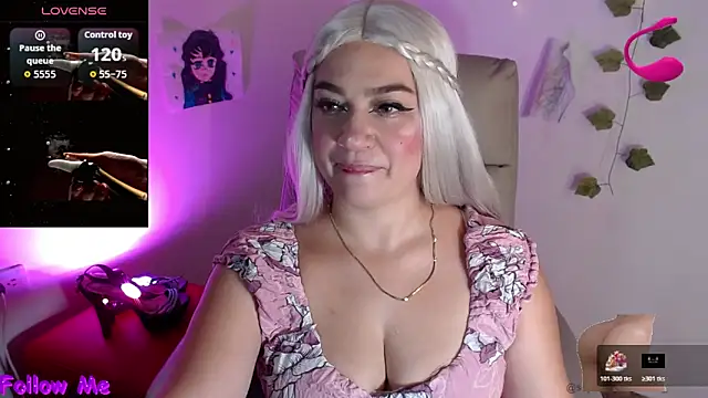 Snapshot of Carolina_2403 chatting on 9, 4, 2026 Carolina 2403 online show from 9, 4, 2026