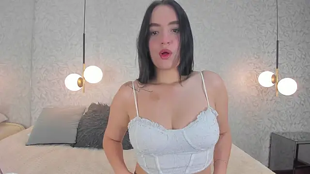 Snapshot of jazlin_angels3 chatting on 19, 4, 2026 jazlin angels3 online show from 19, 4, 2026