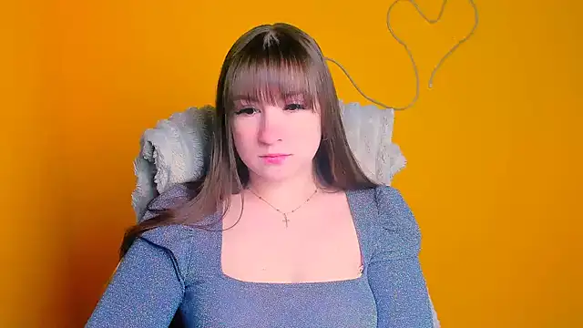 Snapshot of Tiffani_Angel chatting on 9, 4, 2026 Tiffani Angel online show from 9, 4, 2026