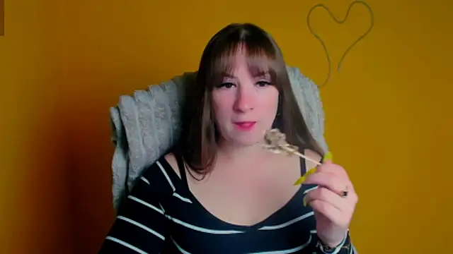 Snapshot of Tiffani_Angel chatting on 16, 5, 2026 Tiffani Angel online show from 16, 5, 2026