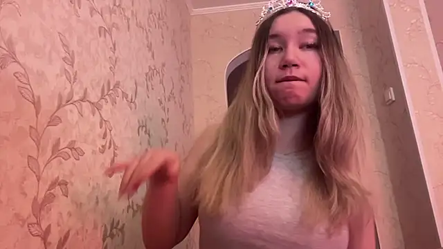 Snapshot of IreneOrbison chatting on 3, 4, 2026 IreneOrbison online show from 3, 4, 2026