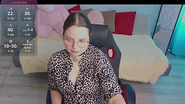 SofiDreamm online show from 21, 6, 2026