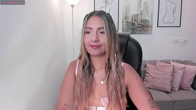 Snapshot of Asura_love chatting on 2, 5, 2026 Asura love online show from 2, 5, 2026
